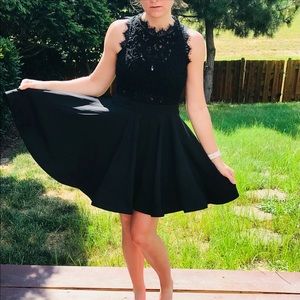 Cute black dress!